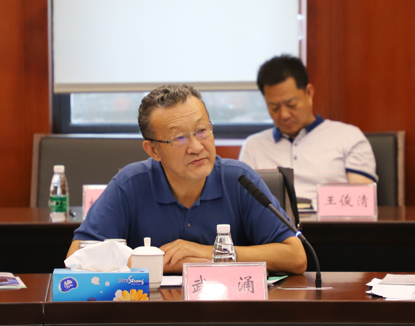 中國(guó)建筑節(jié)能協(xié)會(huì) 會(huì)長(zhǎng)武涌_副本.jpg